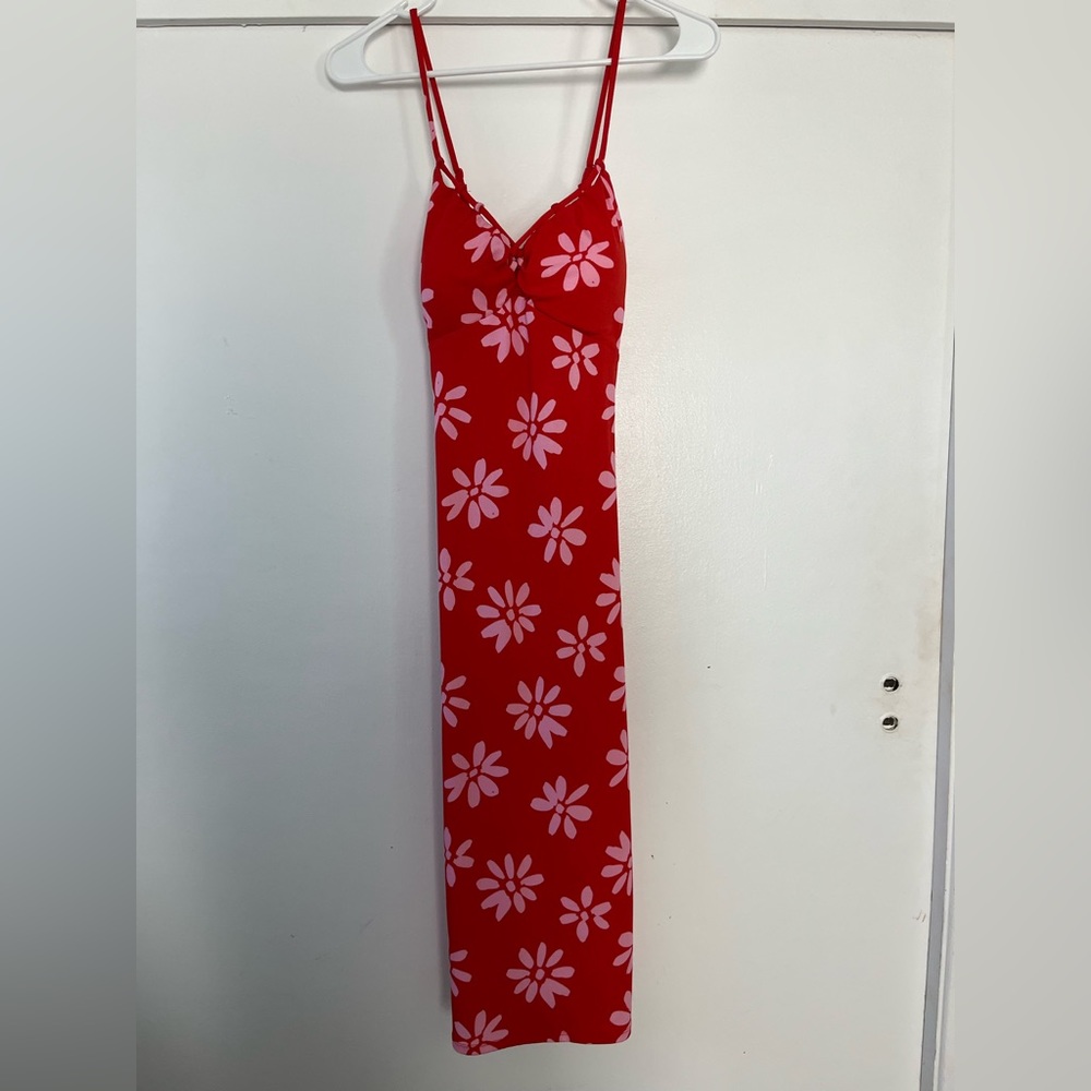 Red & Pink body on floral dress